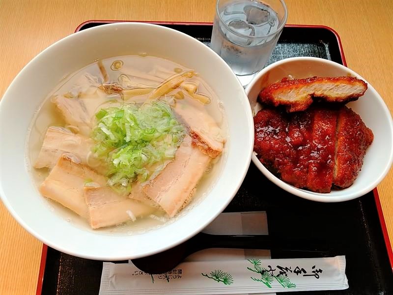 会津山塩チャーシュー麺とミニソースカツ丼セット