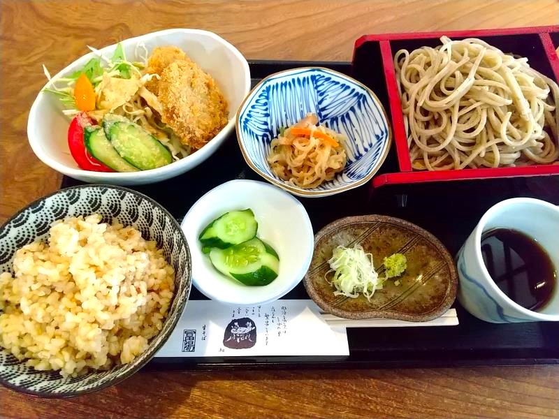 生そば冨陽の「ふよう定食」