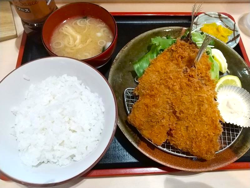 田楽食堂のアジフライ定食