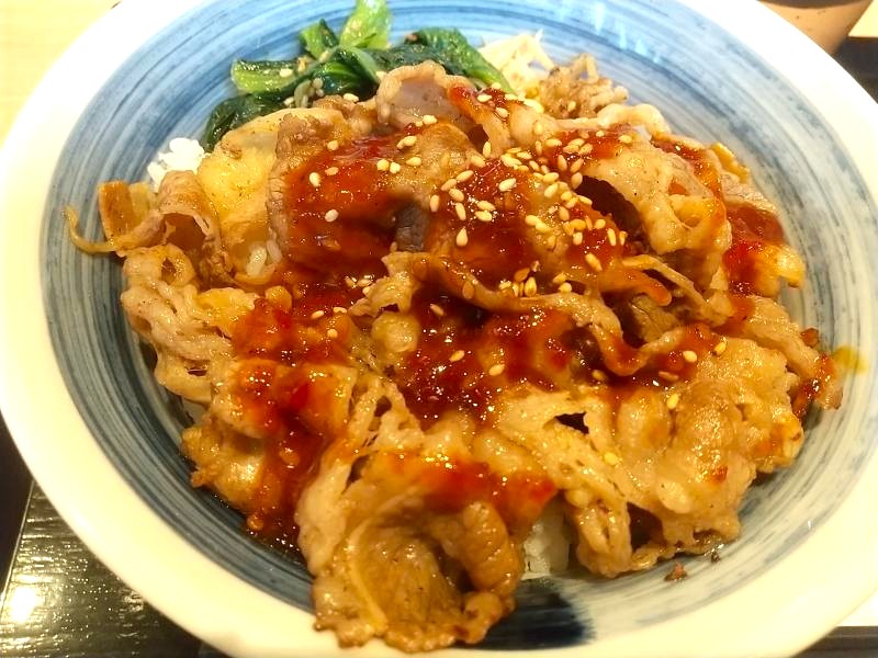 焼きたてのカルビ
