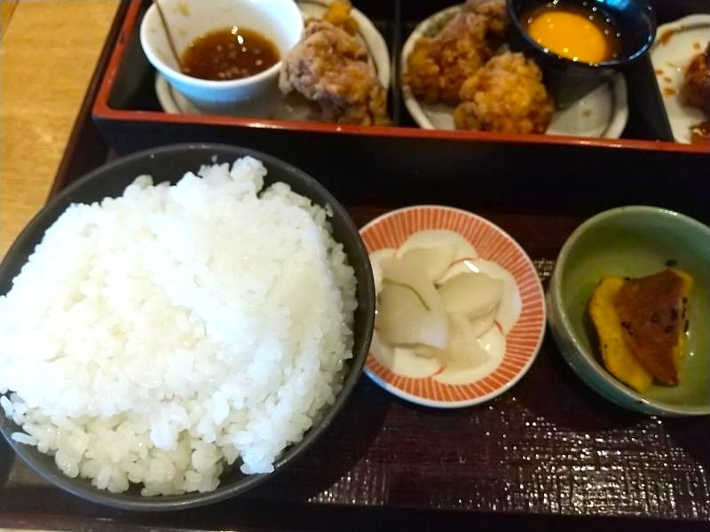大盛りご飯